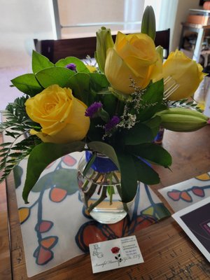 Beautiful Flowers and Gifts