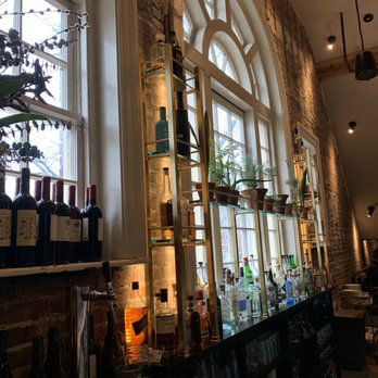 The Longfellow Bar - Second floor bar - New American Near Me - Cambridge, Massachusetts