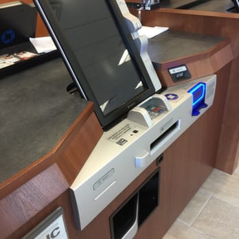 Chase Bank - Banks & Credit Unions Near Me - Simi Valley, California