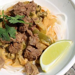 Noodles O'Brien - Thai Curry Noodles with Beef