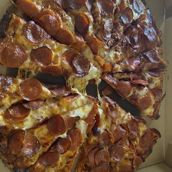 Blondie's - Double pepperoni well done, perfect! - Pizza Near Me - Sunriver, Oregon