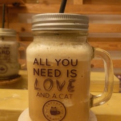 Cat Cafe Manila - My choco cookie catfe..