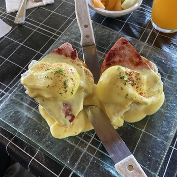 La Maison Cafe - Breakfast & Brunch Near Me - Newport, Oregon
