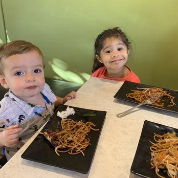 Rollz - We love Rollz noodles!! - Vietnamese Near Me - Taylorsville, Utah Rollz - We love Rollz noodles!! - Vietnamese Near Me - Taylorsville, Utah