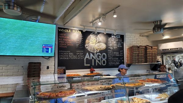 Angolino Pizza by null
