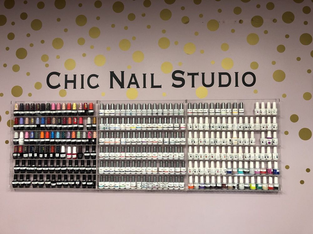 CHIC NAIL STUDIO 18 Photos Nail Salons 1378 North Hamilton Rd