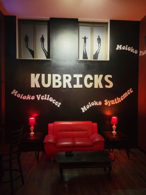 Kubrick's by null