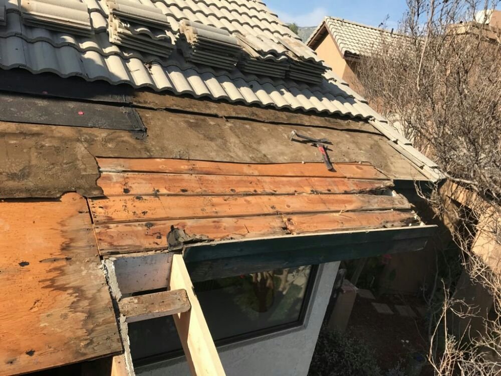 Slide of More Roofing