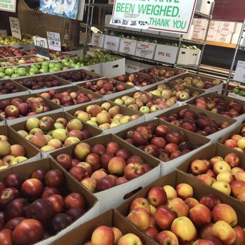 Boa Vista Orchards - Fruits & Veggies Near Me - Placerville, California