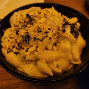 Villain & Saint - Mac and cheese - Gastropubs Near Me - Atlantic City, New Jersey