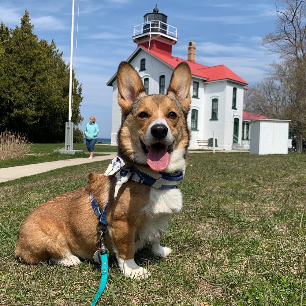 Grand Traverse Lighthouse Museum - My dog @ Grand Traverse Lighthouse Museum! - Museums Near Me - Northport, Michigan