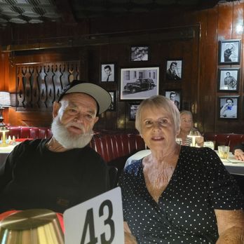 Burbank Smokehouse - Mom and Dad - Steakhouses Near Me - Burbank, California Burbank Smokehouse - Mom and Dad - Steakhouses Near Me - Burbank, California