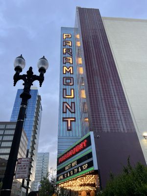 Paramount Theatre Oakland by null