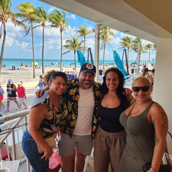 7 Tables on the Beach - Santi is a great host! - Peruvian Near Me - Hollywood, Florida 7 Tables on the Beach - Santi is a great host! - Peruvian Near Me - Hollywood, Florida