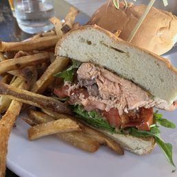 Salmon BLT. Dry and flavorless. Salmon BLT. Dry and flavorless.