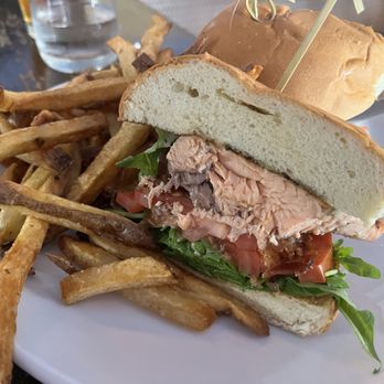 Savona's Trattoria - Salmon BLT. Dry and flavorless. - Italian Near Me - Kingston, New York Savona's Trattoria - Salmon BLT. Dry and flavorless. - Italian Near Me - Kingston, New York