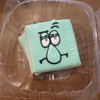 The Cakery - Cookies they had premade in store that fit perfectly with the theme of my cake! - Bakeries Near Me - Dayton, Ohio The Cakery - Cookies they had premade in store that fit perfectly with the theme of my cake! - Bakeries Near Me - Dayton, Ohio