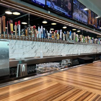 Harbor & Hops - New American Near Me - Jeffersonville, Indiana Harbor & Hops - New American Near Me - Jeffersonville, Indiana