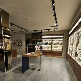 LensCrafters - Optometrists Near Me - Fresno, California LensCrafters - Optometrists Near Me - Fresno, California