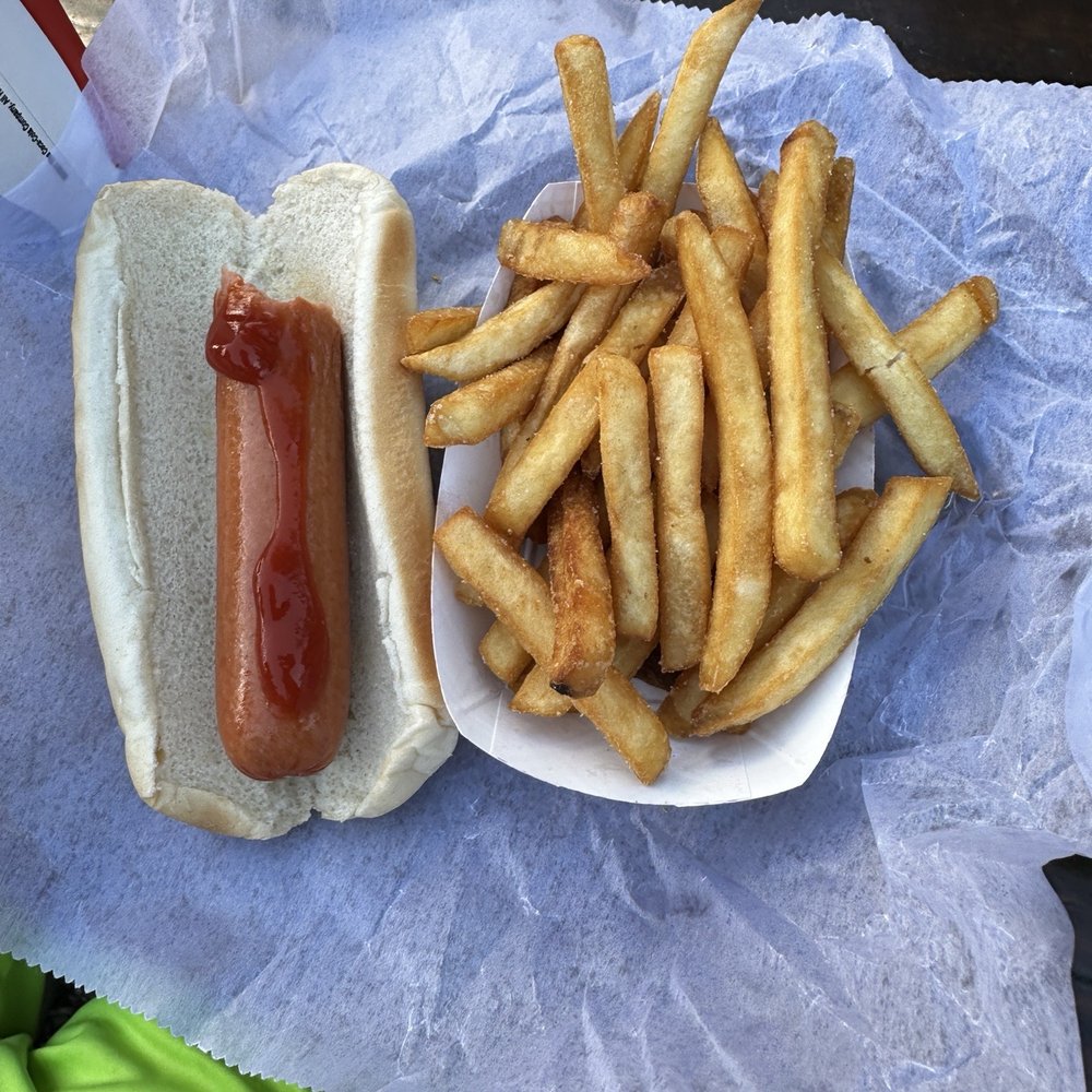 Boehringer's Drive-In - Hotdog and fries - Ice Cream & Frozen Yogurt Near Me - Adamstown, Pennsylvania Boehringer's Drive-In - Hotdog and fries - Ice Cream & Frozen Yogurt Near Me - Adamstown, Pennsylvania
