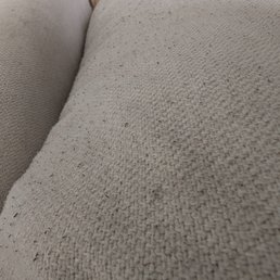 Staining that persists even after hand washing (you can't machine wash the covers) Staining that persists even after hand washing (you can't machine wash the covers)