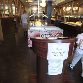 Dynasty Buffet - Front reception desk - Buffets Near Me - Miami, Florida