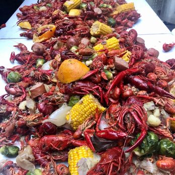 Buggin' Out Boils - Crawfish boil - Caterers Near Me