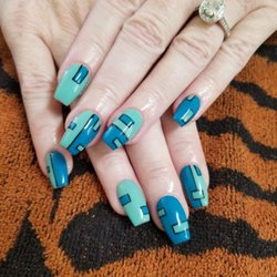 Safari Nail Spa & Hair Salon - Coffin gel set and color blocking