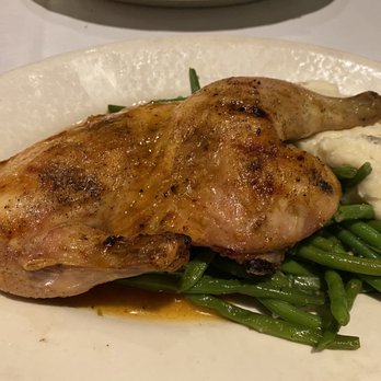 Weber Grill Restaurant - Barbeque Near Me - Chicago, Illinois
