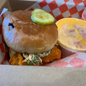 Underdog Hot Chicken - Combo 1 - Chicken Wings Near Me - Boston, Massachusetts Underdog Hot Chicken - Combo 1 - Chicken Wings Near Me - Boston, Massachusetts