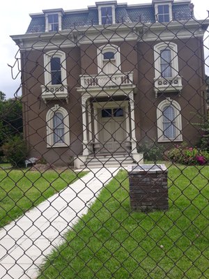 Phillips Mansion by null