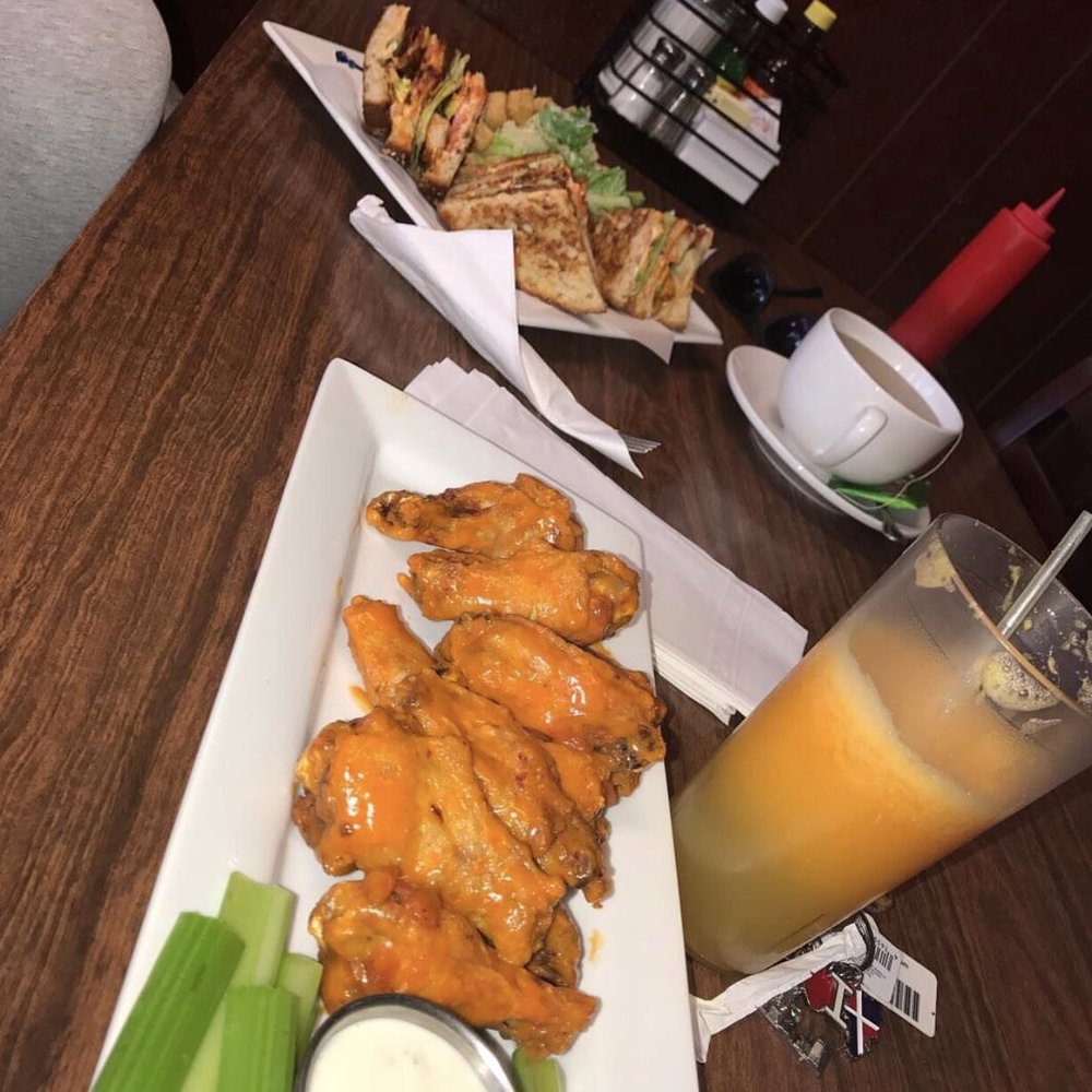 D' Nuez - New Mexican Cuisine Near Me - Chicago, Illinois D' Nuez - New Mexican Cuisine Near Me - Chicago, Illinois