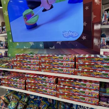 Toys R Us - Toy Stores Near Me - East Rutherford, New Jersey Toys R Us - Toy Stores Near Me - East Rutherford, New Jersey