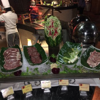 Café del Lago - Buffets Near Me - Cancún, ROO