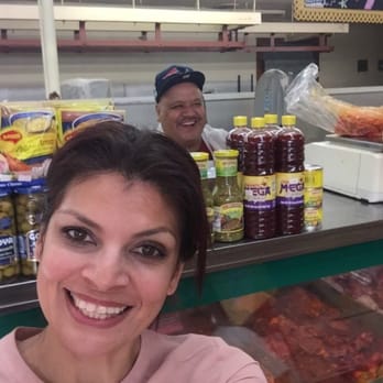 La Pradera Carniceria - Meat Shops Near Me - Azusa, California