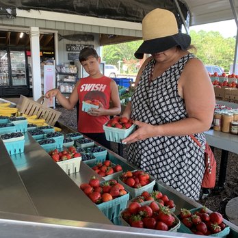 Ocean Air Produce - Fruits and veggies - Farmers Market Near Me - Bethany Beach, Delaware Ocean Air Produce - Fruits and veggies - Farmers Market Near Me - Bethany Beach, Delaware