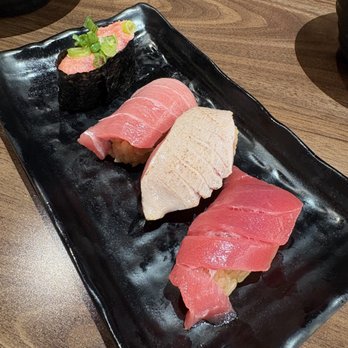 Waka Sakura - Tuna (Bluefin) Lovers Nigiri Combo (back/top to front/bottom) - Tuna Tataki, Medium Fatty, Seared, and Fresh Tuna - Conveyor Belt Sushi Near Me - Irvine, California Waka Sakura - Tuna (Bluefin) Lovers Nigiri Combo (back/top to front/bottom) - Tuna Tataki, Medium Fatty, Seared, and Fresh Tuna - Conveyor Belt Sushi Near Me - Irvine, California