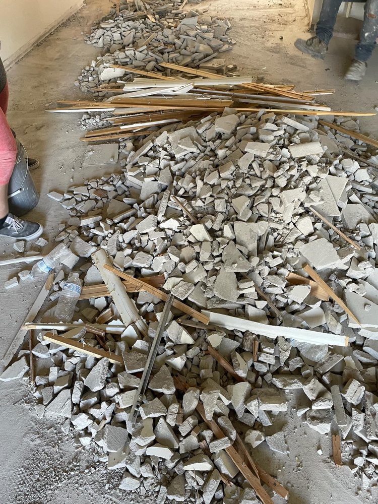 Slide of Pronto Disposal Services