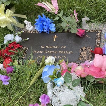 Graceland - Rest in Peace Elvis Presley's twin brother. - Museums Near Me - Memphis, Tennessee Graceland - Rest in Peace Elvis Presley's twin brother. - Museums Near Me - Memphis, Tennessee