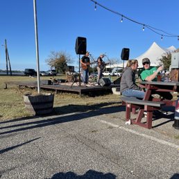 Live music!