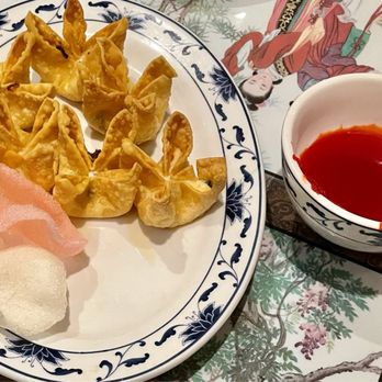 Lam’s Garden - Crab Rangoon was crispy and the filling was on point - Dim Sum Near Me - Orlando, Florida Lam’s Garden - Crab Rangoon was crispy and the filling was on point - Dim Sum Near Me - Orlando, Florida