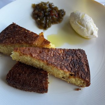 manna - Knead to dough basis: cornbread cultured butter jalapeño jammy jam - New American Near Me - Wilmington, North Carolina