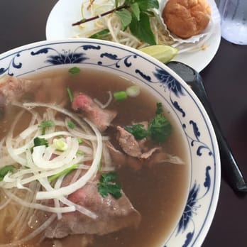 Pho Than Brothers - Medium bowl. Yum! - Vietnamese Near Me - Seattle, Washington