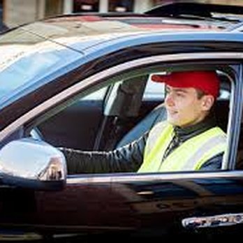 Be Right Back Valet - Valet Services Near Me - Oak Park, Illinois Be Right Back Valet - Valet Services Near Me - Oak Park, Illinois