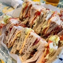 Cruiser 's Pit Beef - Turkey club