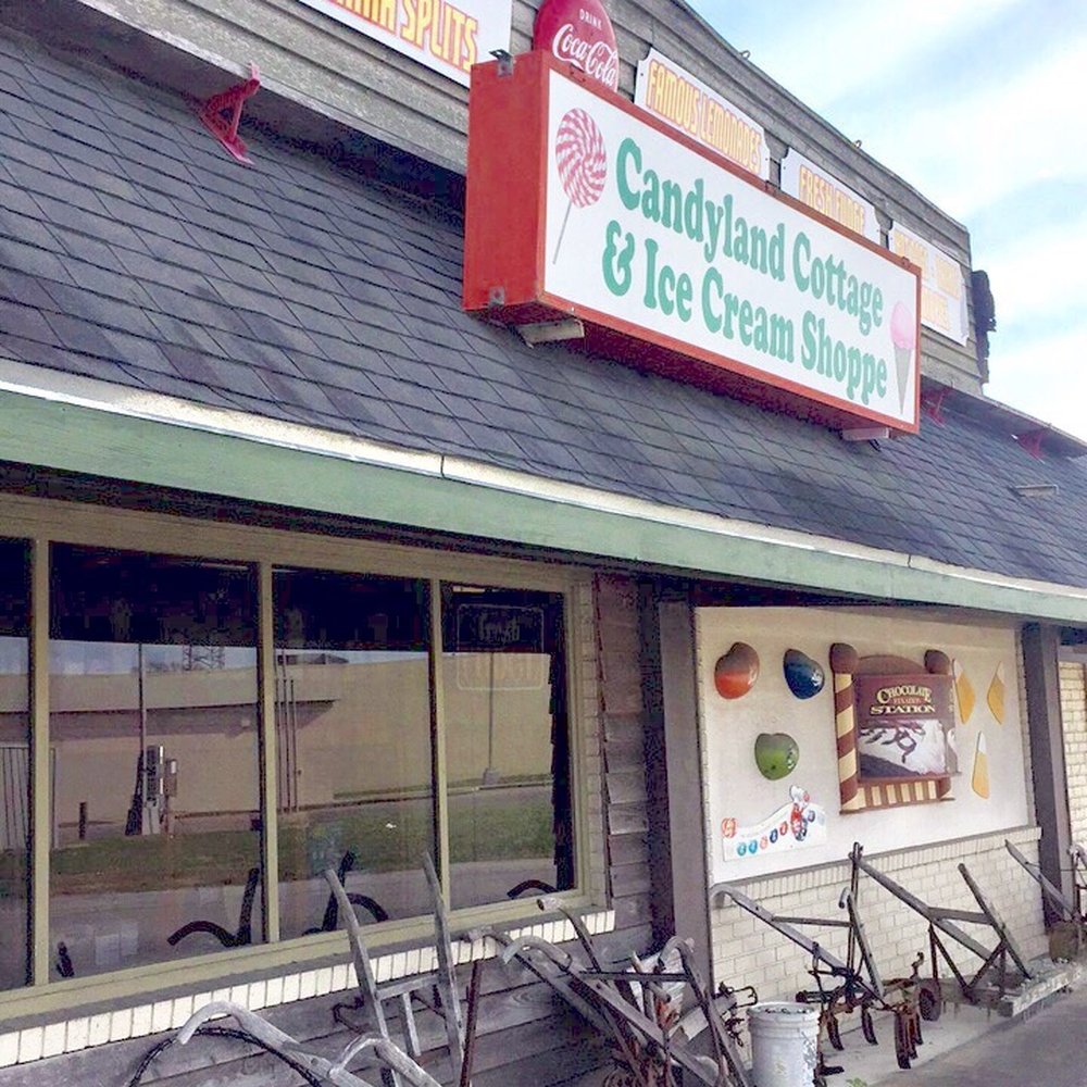 Candyland Cottage - Ice Cream & Frozen Yogurt Near Me - Rayne, Louisiana