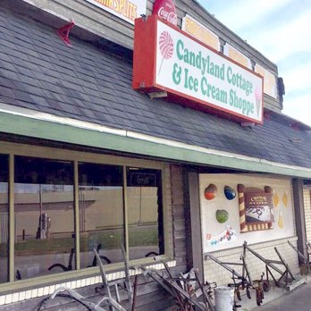 Candyland Cottage - Ice Cream & Frozen Yogurt Near Me - Rayne, Louisiana