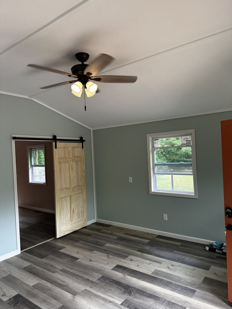 Slide of Meeks Home Improvement