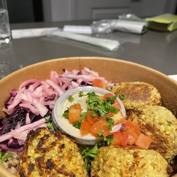 Souk Tabule - Falafel - Middle Eastern Near Me - Toronto, Ontario