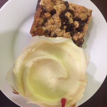 Baked & Wired - Cakecup and bar :) - Bakeries Near Me - Washington, DC, District of Columbia